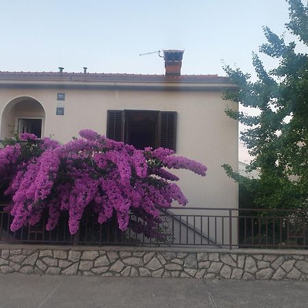 Apartments Mara Mali Lošinj Kültér fotó