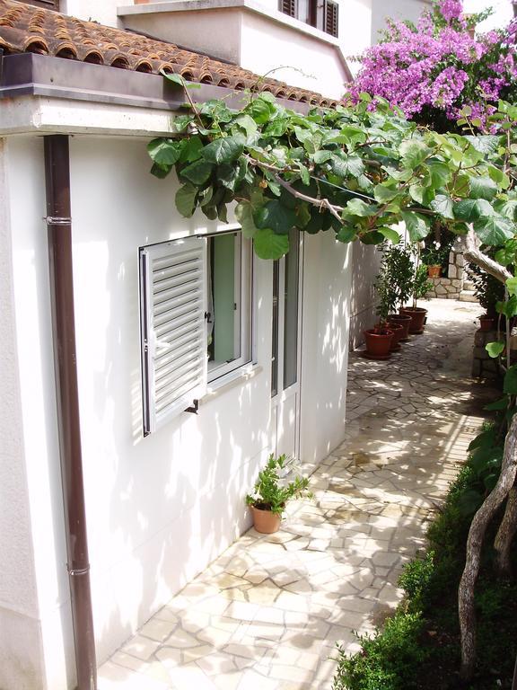 Apartments Mara Mali Lošinj Szoba fotó